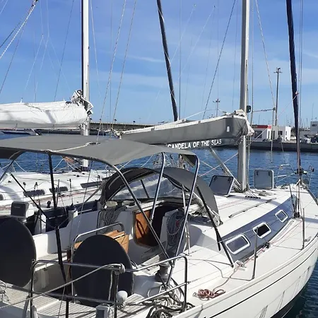 Magnificent Sailboat With Free Parking For Cars * Valencia