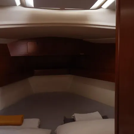 Magnificent Sailboat With Free Parking For Cars バレンシア